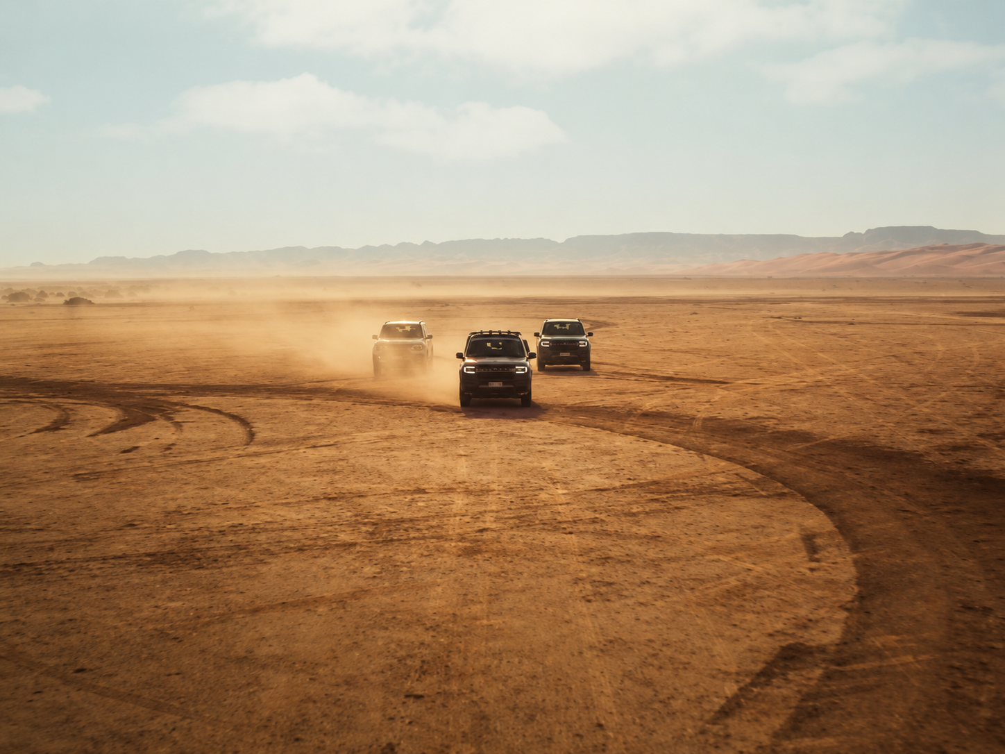 JETOUR convoy desert visual
